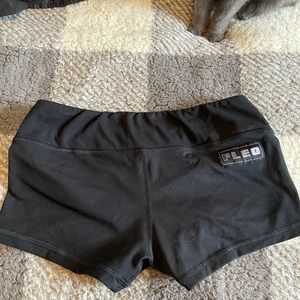 Fleo Shorts